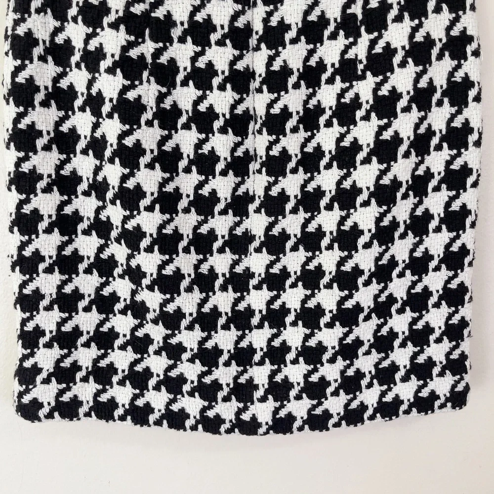 L'AGENCE Livia Houndstooth Mini Skirt - Picture 12 of 13